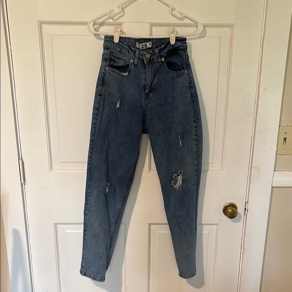Denim - High-Waisted Strechy! Distressed Blue Jeans